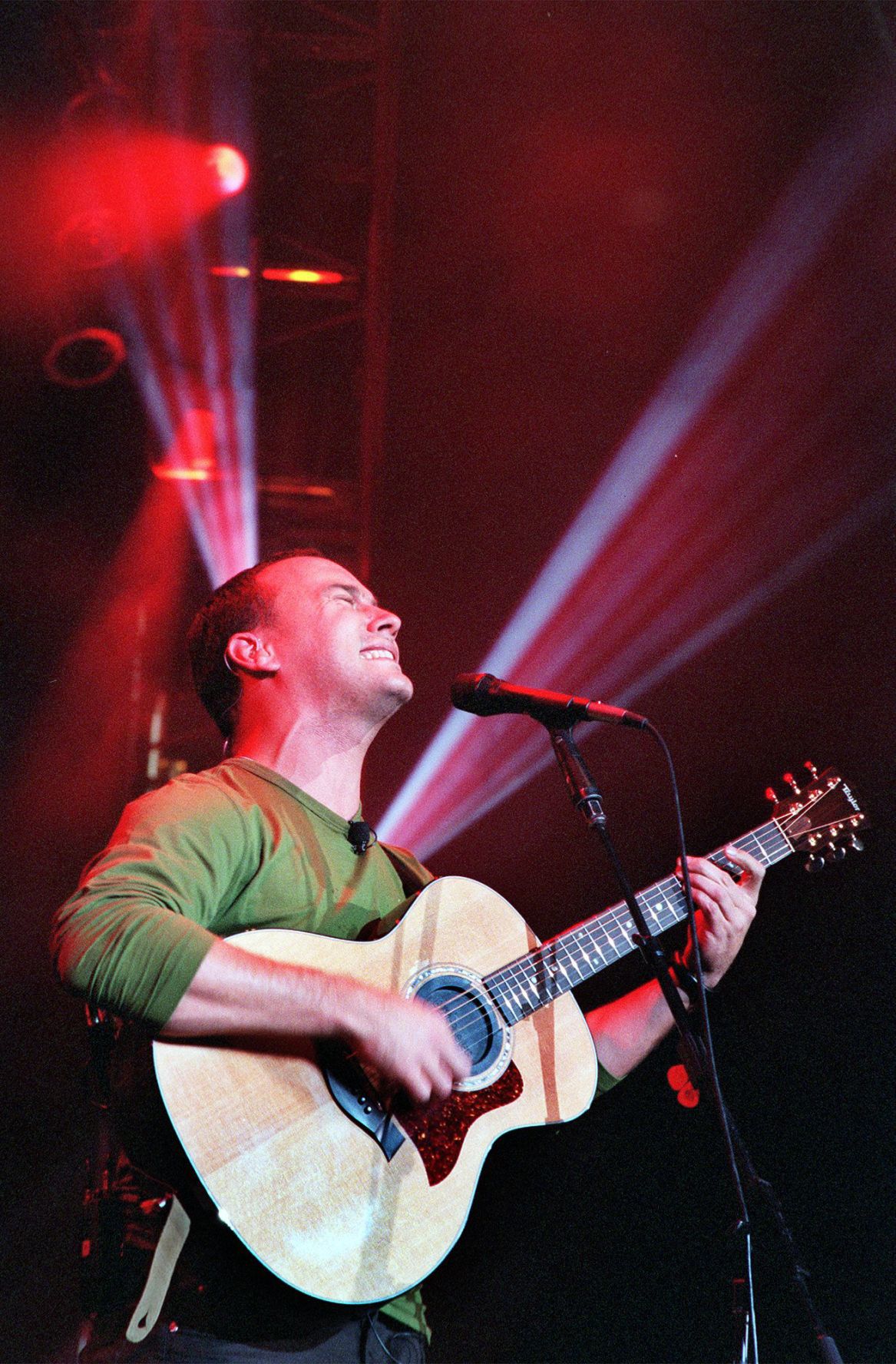 Dave Matthews at the Riverport Amphitheatre